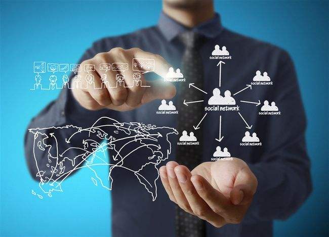 市場寒冬中，企業(yè)如何通過網(wǎng)絡(luò)推廣自救？